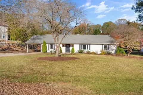 3615 Herchel Ln, Winston Salem, NC 27106