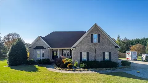 4509 Peeples Rd, Oak Ridge, NC 27310
