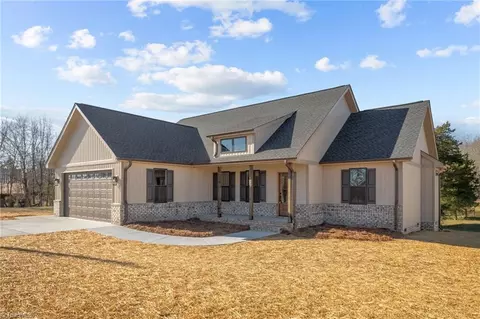 1245 Norman Shoaf Rd, Winston Salem, NC 27107