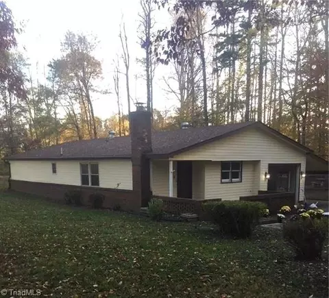 7118 Ferncliff Rd, Liberty, NC 27298