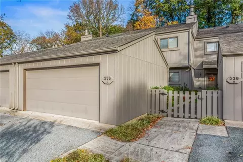 236 Northpoint Ave #G, High Point, NC 27262