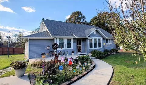 533 Fairbluff Ave, Salisbury, NC 28146
