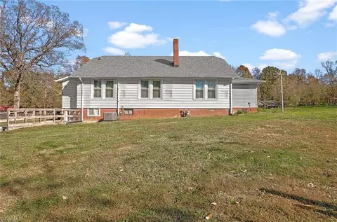 533 Fairbluff Ave, Salisbury, NC 28146 photo 7