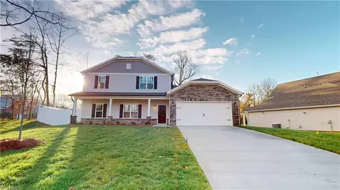 3051 Loch Dr, Winston Salem, NC 27106