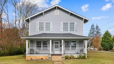 649 Kapp St, Winston Salem, NC 27105