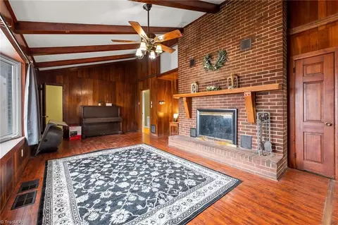 1108 Lincoln St, Eden, NC 27288