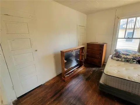 Bedroom - 1203 Pearson Pl, High Point, NC 27260 photo 2 of 5