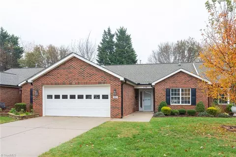 158 Wyndham Ct, High Point, NC 27265