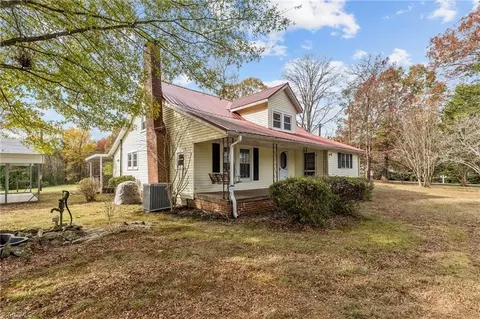 9041 Ellisboro Rd, Stokesdale, NC 27357