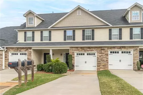 1948 Sentry Pointe Ln, Winston Salem, NC 27127