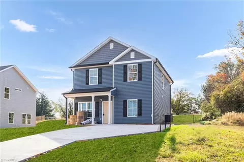 625 East St, Reidsville, NC 27320