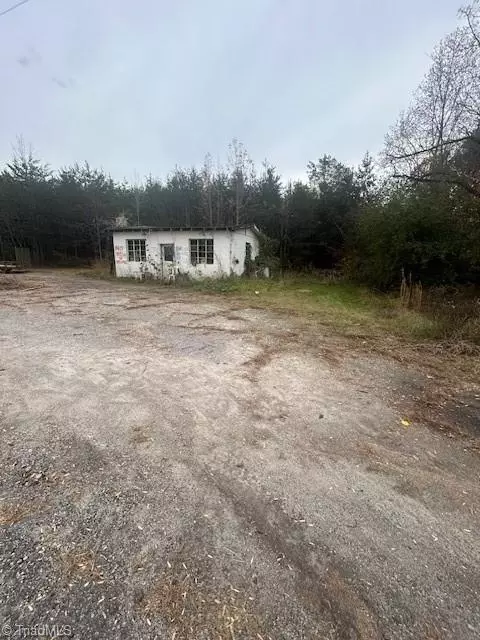 1790 1826 Us Highway 158, Reidsville, NC 27320