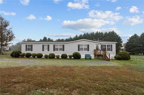 748 J C Teague Road Ext, Staley, NC 27355
