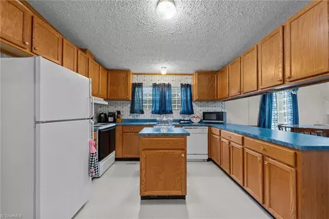 748 J C Teague Road Ext, Staley, NC 27355 photo 13