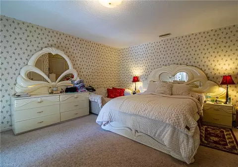 4654 Pineview Dr, Trinity, NC 27370 photo 9