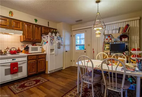 4654 Pineview Dr, Trinity, NC 27370 photo 22