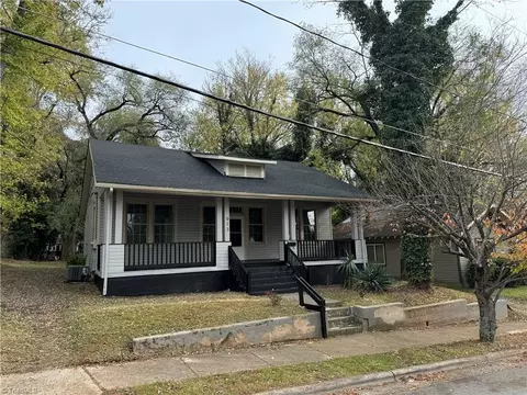 913 Gray Ave, Winston Salem, NC 27101