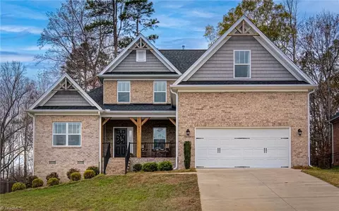 311 Meadowfield Run, Clemmons, NC 27012