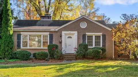1809 Market St W, Greensboro, NC 27403