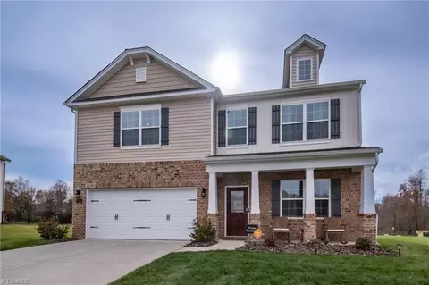 7045 Quarter Horse Dr, Trinity, NC 27370