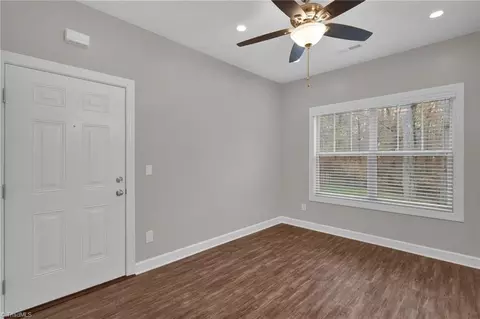 2710 Splitbrooke Dr, High Point, NC 27265 photo 20