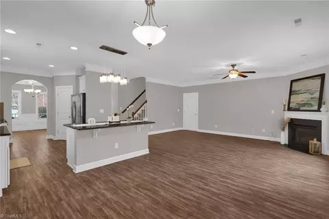 2710 Splitbrooke Dr, High Point, NC 27265 photo 18