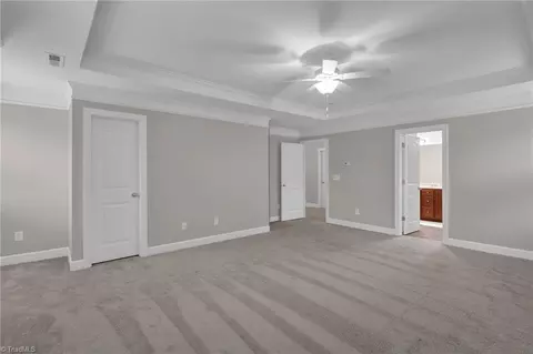 2710 Splitbrooke Dr, High Point, NC 27265 photo 25
