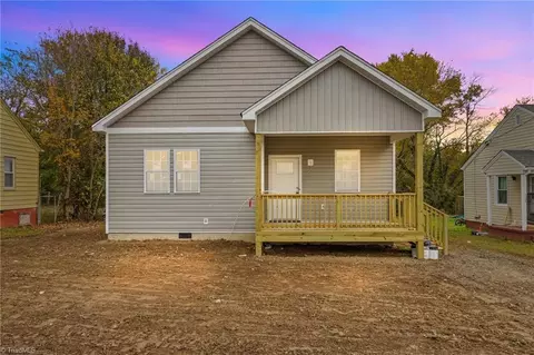 1110 Newport St, Winston Salem, NC 27105