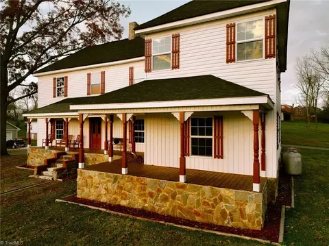 Exterior - 105 Dodson St, Pilot Mountain, NC 27041 photo 2 of 7