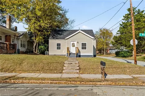 215 Whittington St E, Greensboro, NC 27406