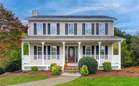 5985 Bethania Tobaccoville Rd, Pfafftown, NC 27040
