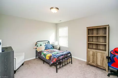 6748 Maize Dr, High Point, NC 27265 photo 11
