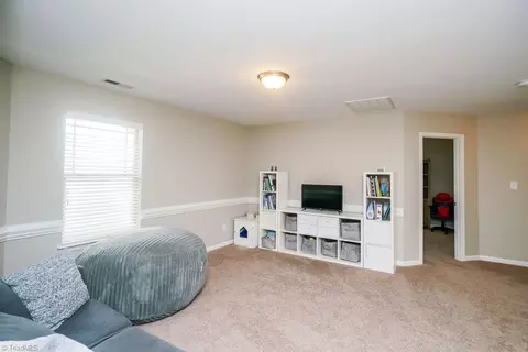 6748 Maize Dr, High Point, NC 27265 photo 14