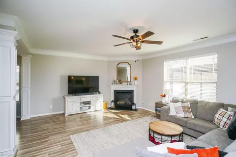 6748 Maize Dr, High Point, NC 27265 photo 3
