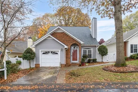 2804 Wynfield Crossing Ln, Winston Salem, NC 27103