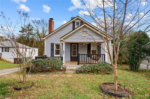 201 Hedgecock Ave, Winston Salem, NC 27104