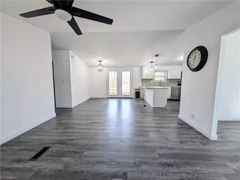 152 Paynetown Rd, Mount Airy, NC 27030 photo 3
