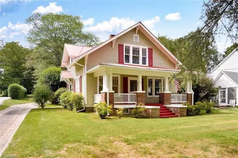 739 Main St N, Mocksville, NC 27028