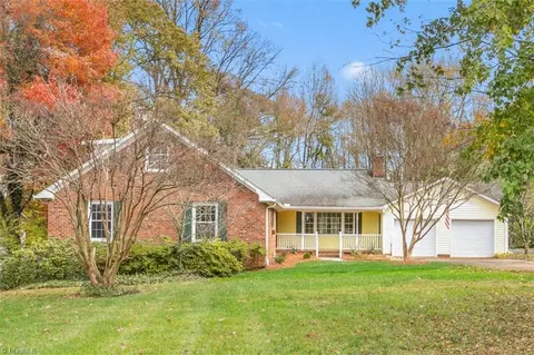 1224 Jefferson Rd, Greensboro, NC 27410