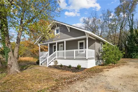Exterior - 1424 Johnson St, High Point, NC 27262 photo 5 of 9