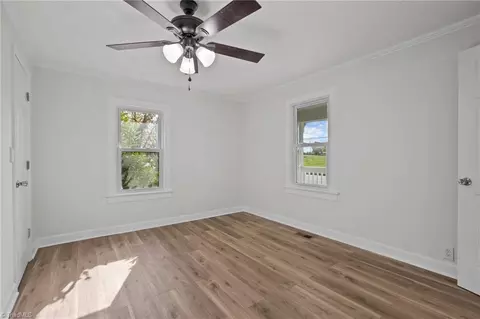 Bedroom - 1424 Johnson St, High Point, NC 27262 photo 3 of 6