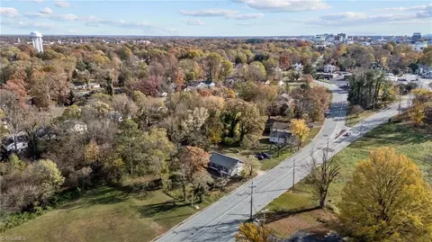 View/Area - 1424 Johnson St, High Point, NC 27262 photo 6 of 6