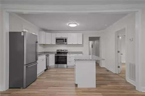 1007 Albert Ave, High Point, NC 27265 photo 12
