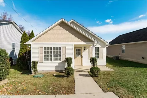 202 Pitts St, Kernersville, NC 27284