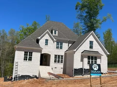 8010 Honkers Hollow Dr, Stokesdale, NC 27357