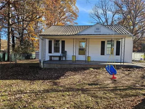 119 Liberty Cir, Mocksville, NC 27028