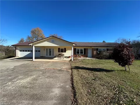 7855 E Nc Highway 90, Stony Point, NC 28678