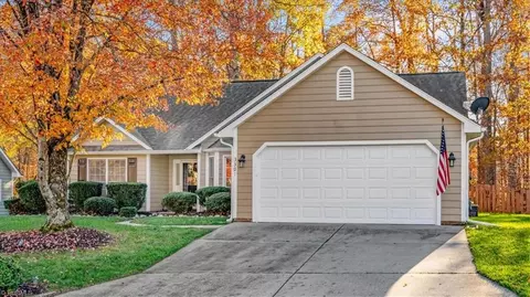 3301 Northbrook Dr, Greensboro, NC 27410