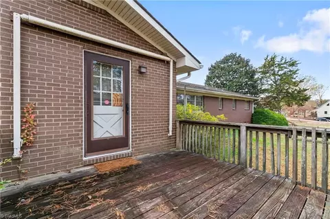 Exterior - 4620 Sherrills Ford Rd, Salisbury, NC 28147 photo 8 of 11