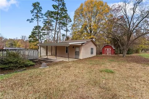 Exterior - 4620 Sherrills Ford Rd, Salisbury, NC 28147 photo 10 of 11